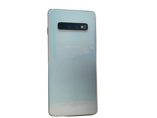 Samsung Galaxy S10 / 8 GB RAM / 128 GB ROM