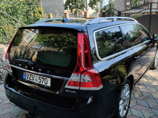 Volvo V70 foto 3