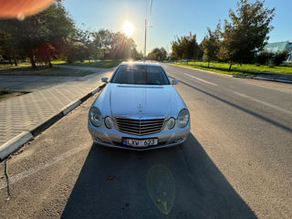 Mercedes E-Class foto 10