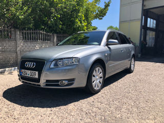 Audi A4 foto 1