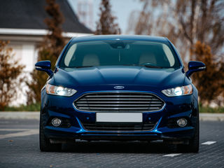 Ford Fusion foto 4