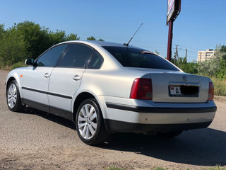 Volkswagen Passat foto 4