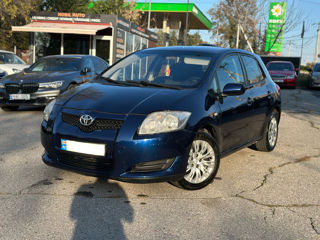 Toyota Auris foto 2