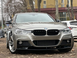 BMW 3 Series foto 5