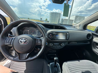 Toyota Yaris foto 5