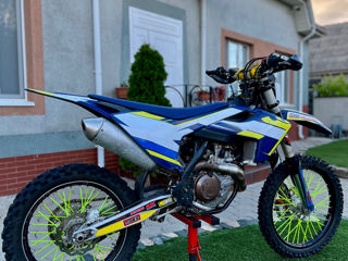 Husqvarna FC 450 foto 4