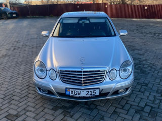 Mercedes E-Class foto 3