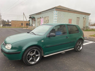 Volkswagen Golf foto 2