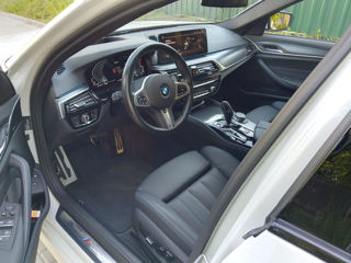 BMW 5 Series foto 6