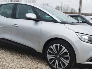 Renault Scenic foto 2