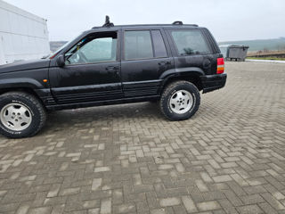 Jeep Grand Cherokee foto 2