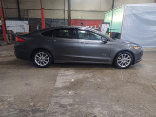 Ford Fusion foto 3