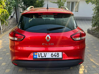 Renault Clio foto 6