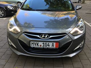 Hyundai i40 foto 1