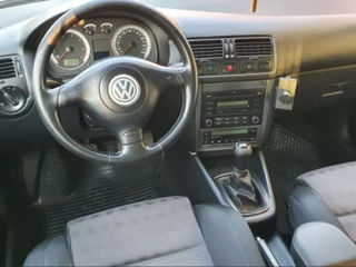 Volkswagen Golf foto 8