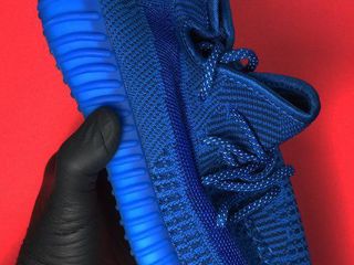 Adidas Yeezy Boost 350 Blue Unisex foto 2