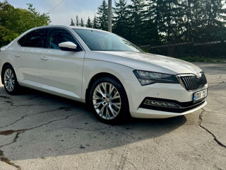 Skoda Superb foto 10