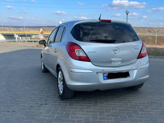 Opel Corsa foto 4