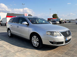 Volkswagen Passat foto 2