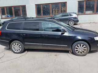 Volkswagen Passat foto 3