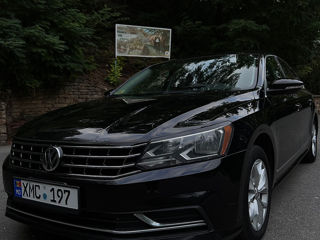 Volkswagen Passat foto 2