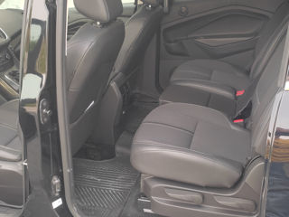 Ford Grand C-MAX foto 10