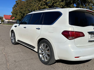 Infiniti QX56