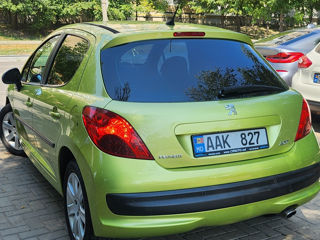 Peugeot 207 foto 5