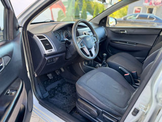 Hyundai i20 foto 6