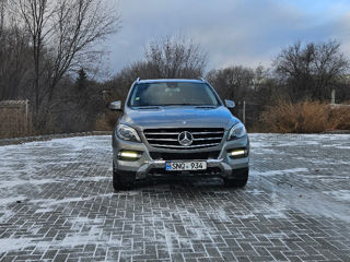 Mercedes M-Class foto 6