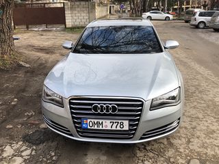 Audi A8 foto 3