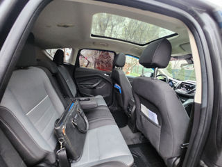 Ford C-Max foto 17