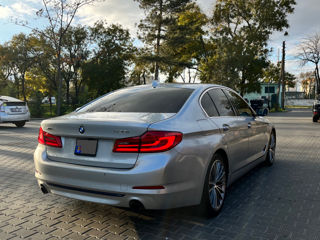 BMW 5 Series foto 6