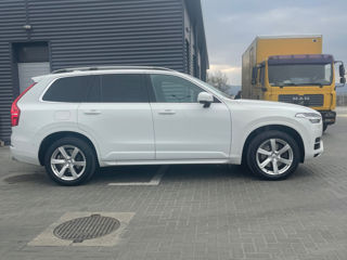 Volvo XC90 foto 2