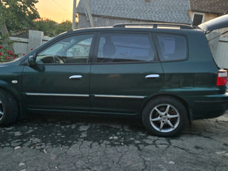 KIA Carens foto 6