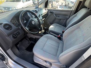 Volkswagen Caddy фото 8
