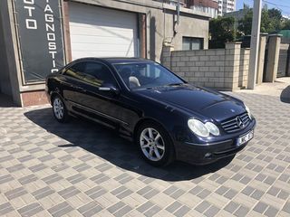 Mercedes CLK Class foto 2