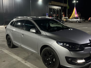 Renault Megane foto 3