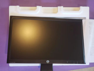 Monitor HP FullHD in stare idiala