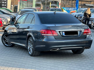 Mercedes E-Class foto 3