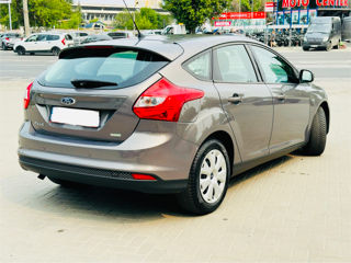 Ford Focus foto 4