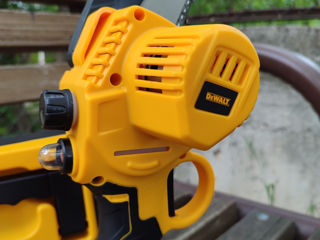 Новая аккумуляторная мини пила DeWalt 24v/5ah foto 3