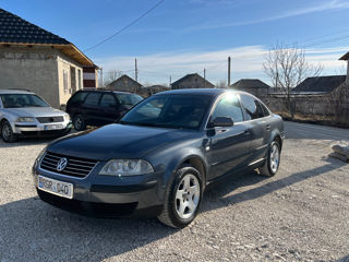 Volkswagen Passat foto 2