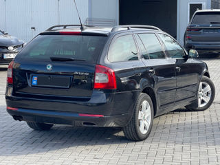 Skoda Octavia foto 3