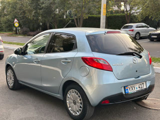 Mazda 2 foto 6