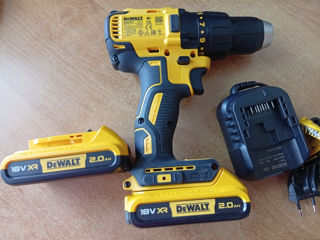 Шуруповёрт DeWalt DCD 777 фото 1