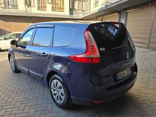 Renault Grand Scenic foto 7