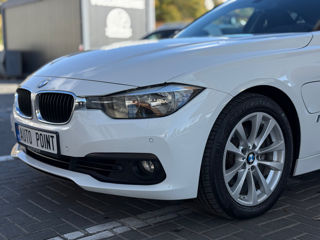 BMW 3 Series foto 16