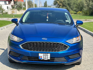 Ford Fusion foto 3