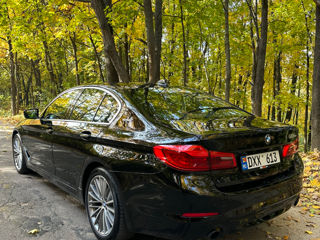 BMW 5 Series foto 6